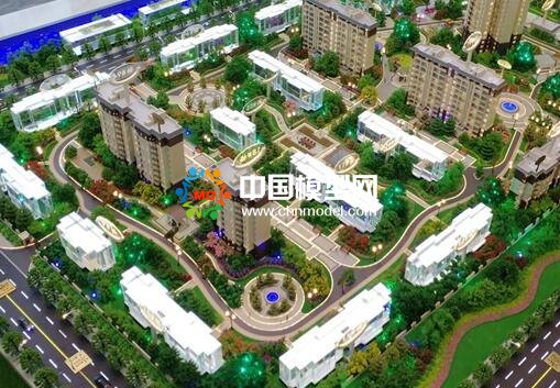售樓部沙盤對(duì)仿真度要求較高，氛圍營(yíng)造也很重要